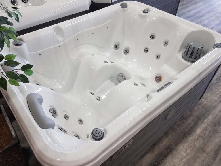 Calgary Hot Tubs for Sale 01