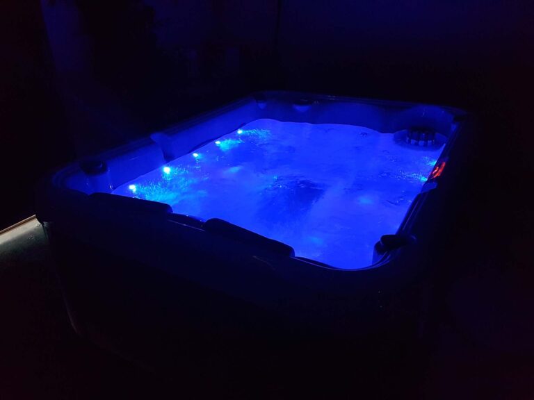 Calgary Hot Tubs for Sale 04