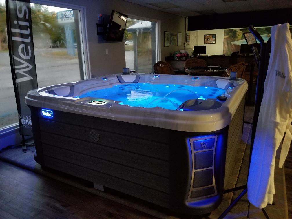 Hot tubs calgary - Wellis